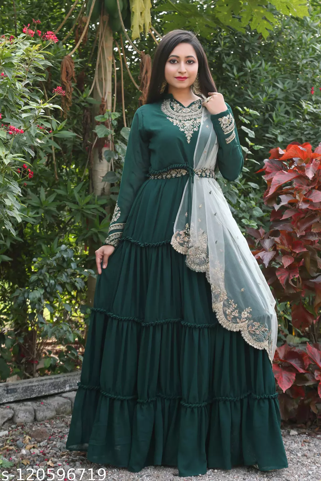 Pin by garapati pratyusha on Anarkali dress | Long frock designs, Long gown  design, Fancy frocks